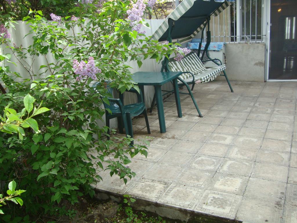 Apartment Narine Yerevan Bagian luar foto