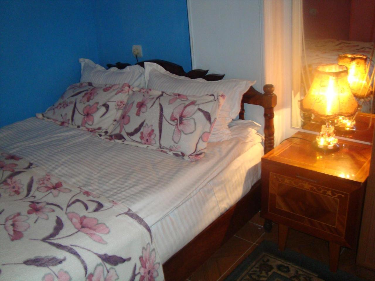 Apartment Narine Yerevan Bagian luar foto