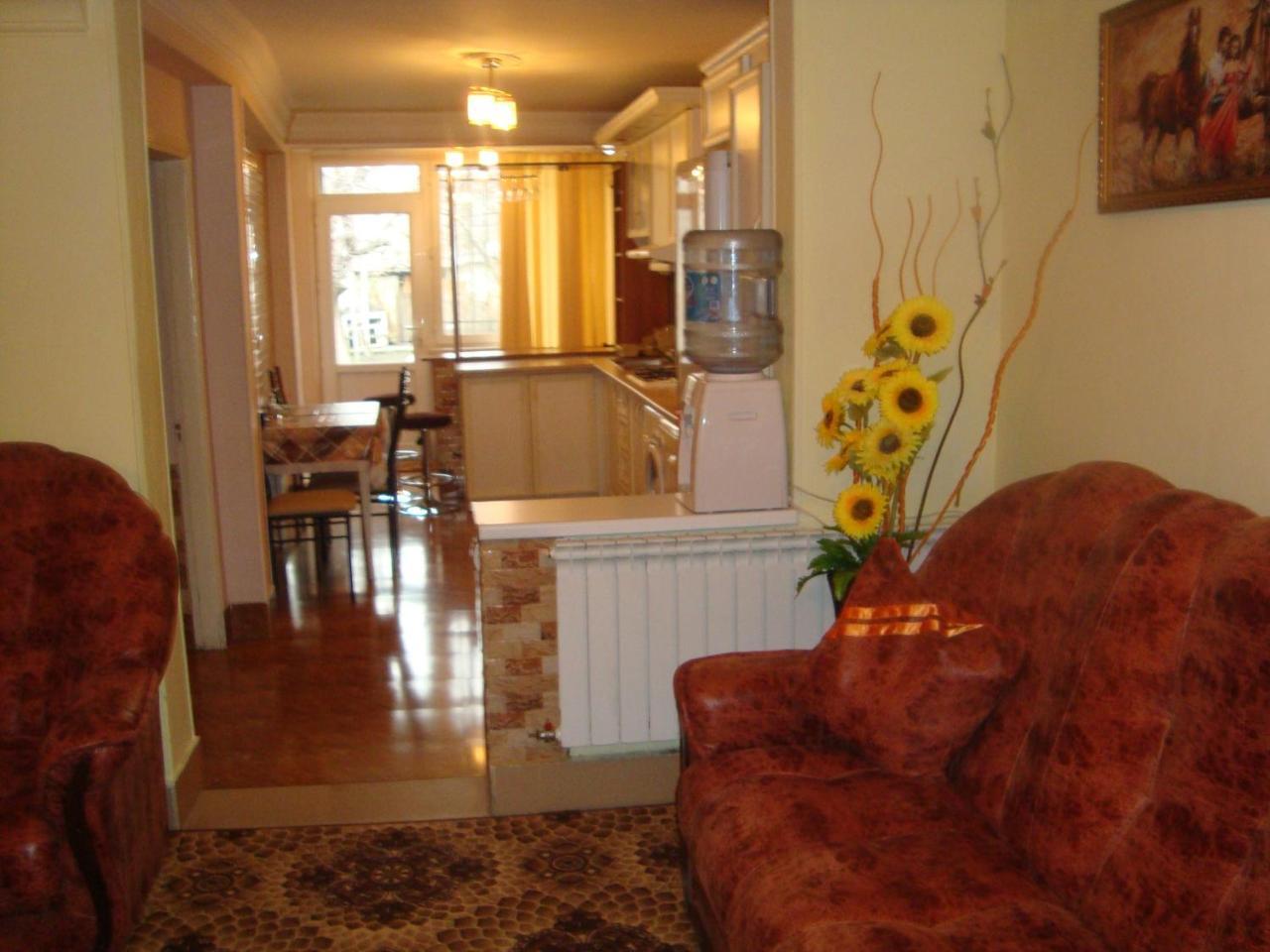 Apartment Narine Yerevan Bagian luar foto