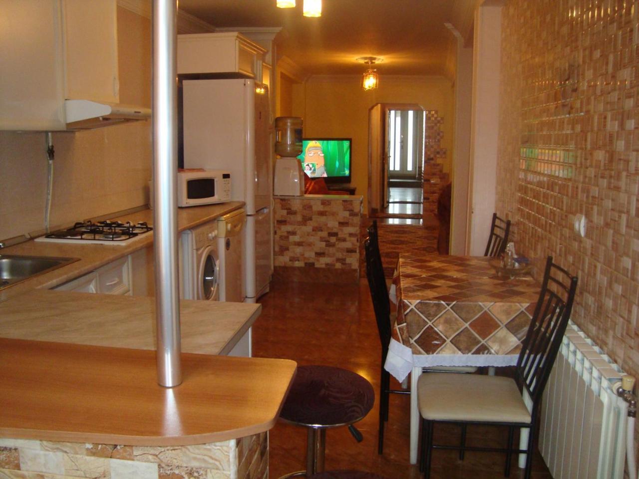 Apartment Narine Yerevan Bagian luar foto
