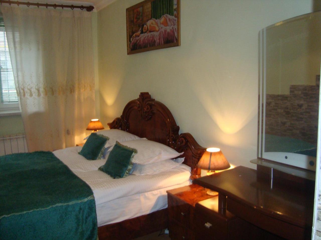 Apartment Narine Yerevan Bagian luar foto
