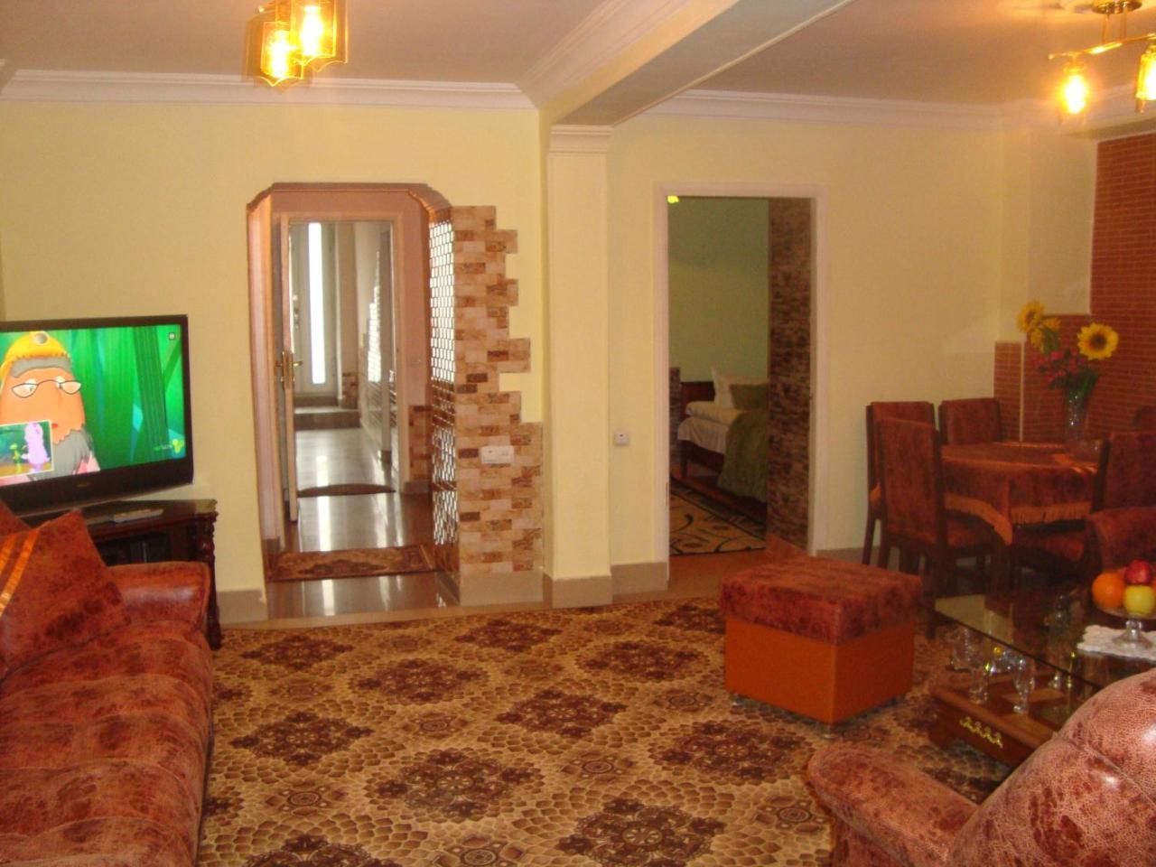Apartment Narine Yerevan Bagian luar foto